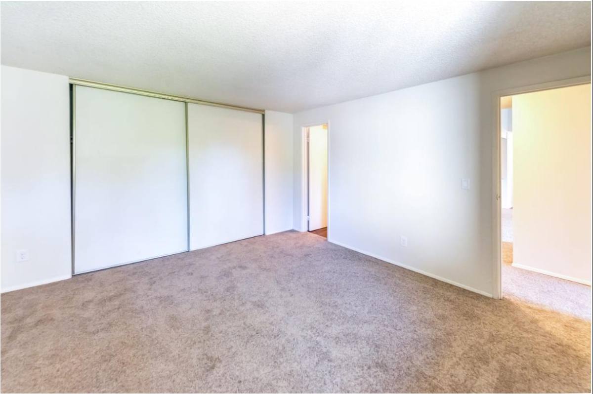 Apartment for rent at 7580 SW Scholls Ferry Rd, Beaverton, OR 97008