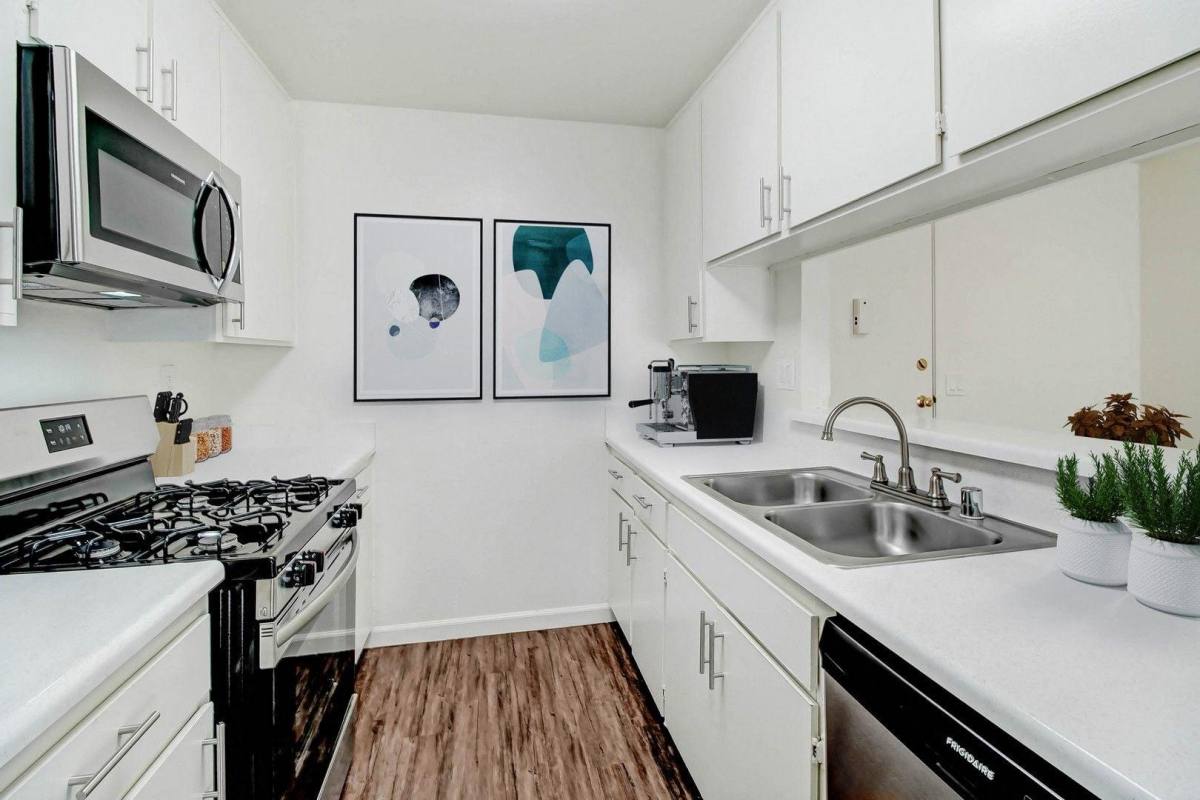 Apartment for rent at Merridy Court, 17830 Merridy St #302, Northridge, CA 91325