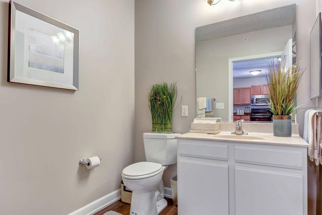 Apartment for rent at 415 Howard St #1002, Evanston, IL 60202