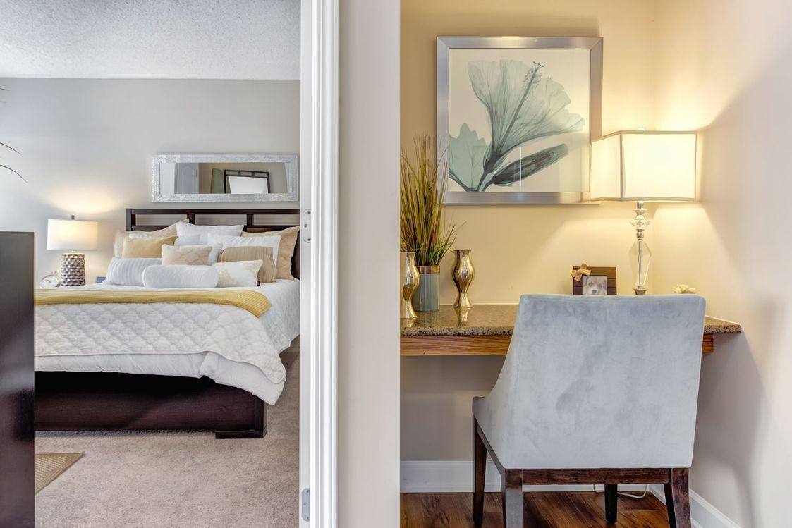 Apartment for rent at 415 Howard St #1002, Evanston, IL 60202