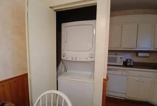 House for rent at 404 Pittsboro St, Chapel Hill, NC 27516