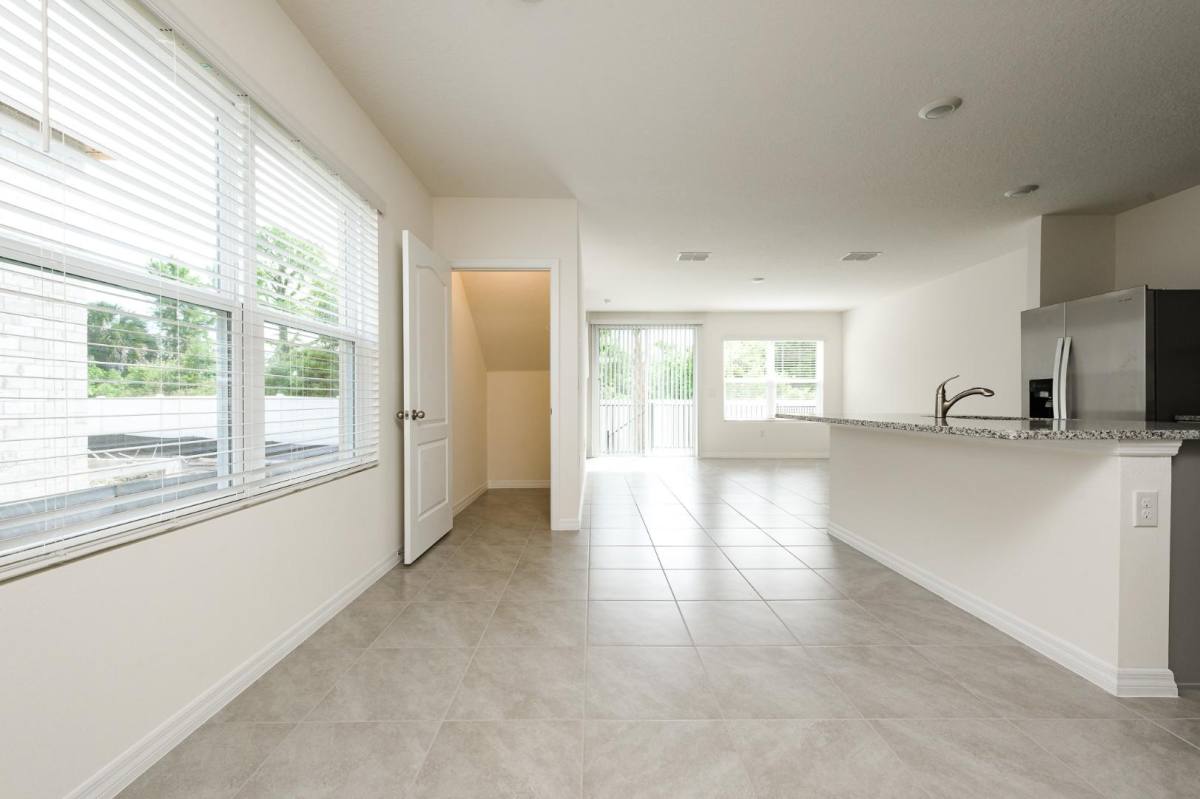Townhouse for rent at 41 Bella Oaks Dr, Port Orange, FL 32129
