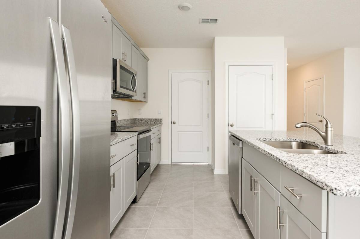 Townhouse for rent at 41 Bella Oaks Dr, Port Orange, FL 32129