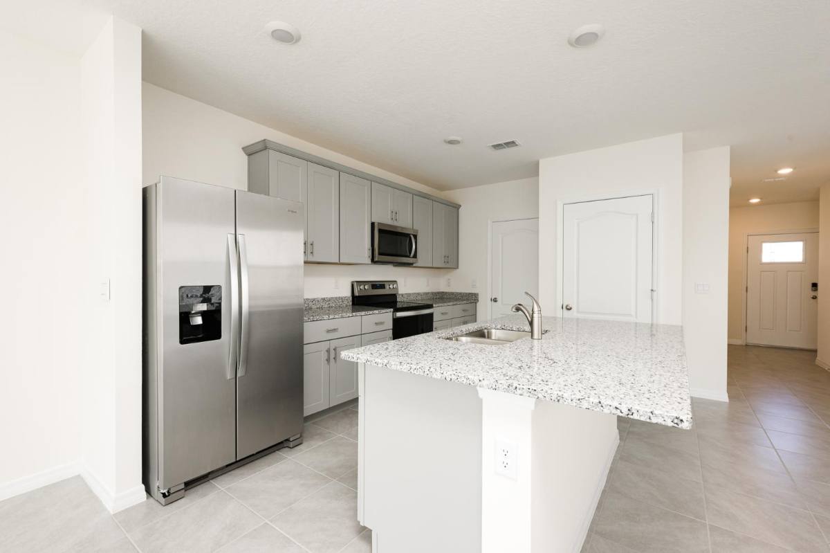 Townhouse for rent at 41 Bella Oaks Dr, Port Orange, FL 32129
