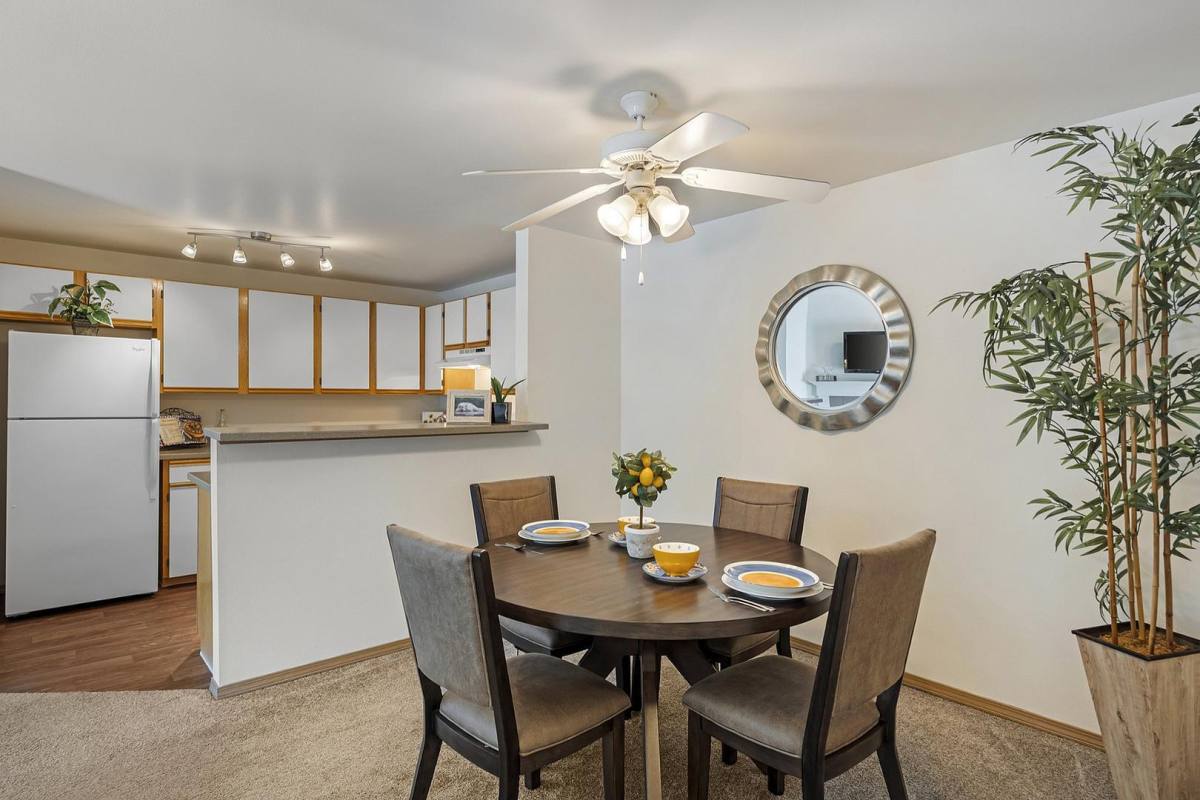 Apartment for rent at Canyon Springs, 15914 44th Ave W #H202, Lynnwood, WA 98087