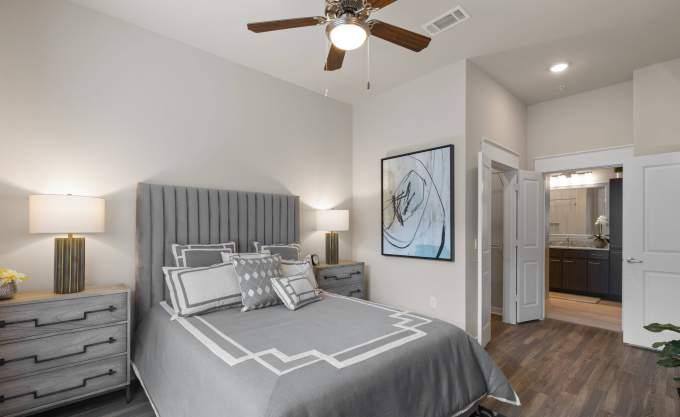 Apartment for rent at 122 Lakeview Way, Katy, TX 77494