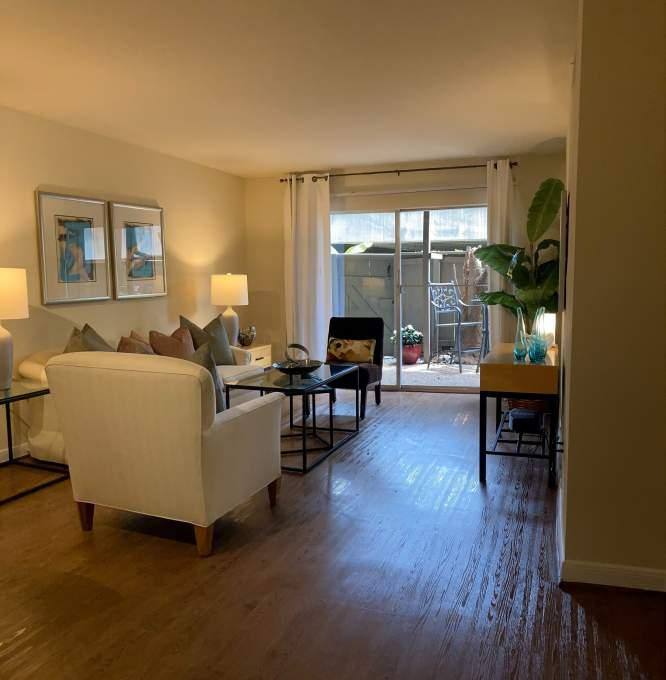 Apartment for rent at 2400 Yorktown #2047, Houston, TX 77056