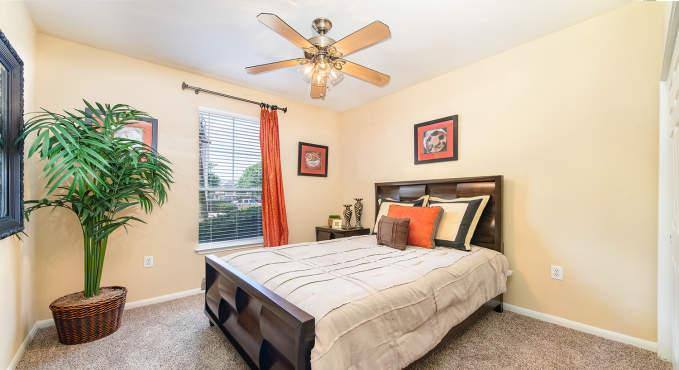 Apartment for rent at 14555 Philippine St, Houston, TX 77040