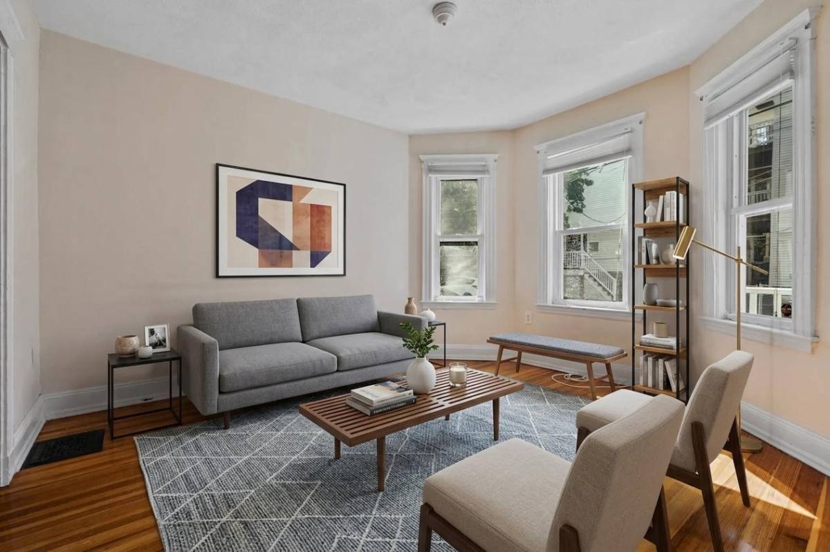 Apartment for rent at 31 Harold St #1, Somerville, MA 02143