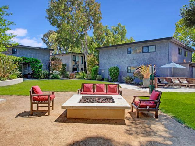 Apartment for rent at Hamwood, 600 N Whisman Rd #43, Mountain View, CA 94043