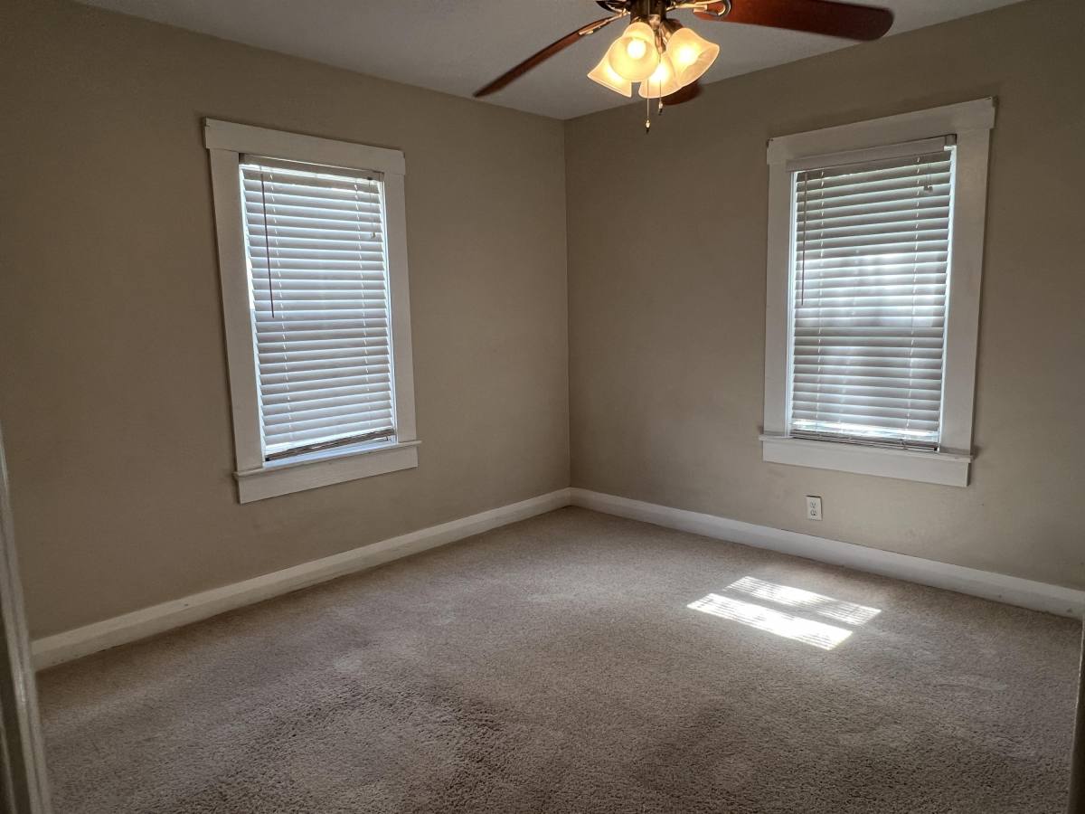 House for rent at 1004 N Gordon St, Plant City, FL 33563