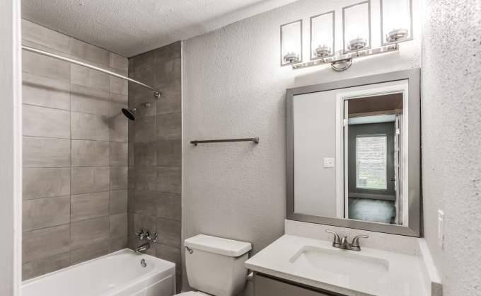 Apartment for rent at 12000 Sawmill Rd, Spring, TX 77380