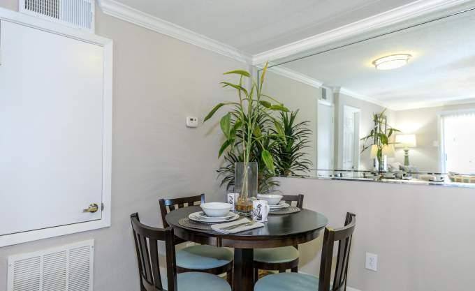 Apartment for rent at 8990 Richmond Ave, Houston, TX 77063