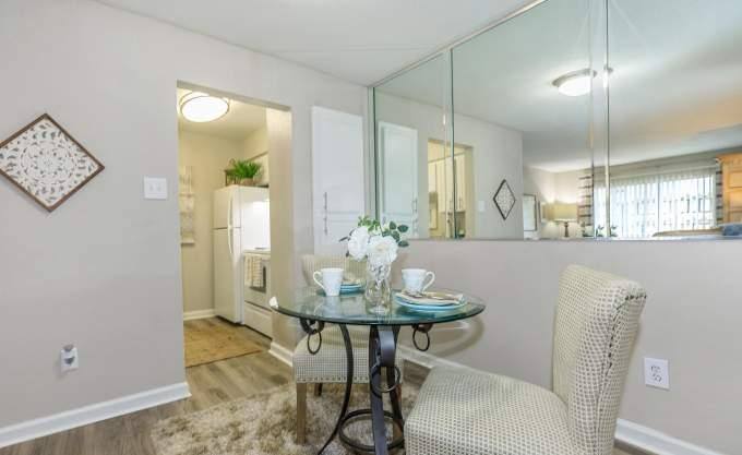 Apartment for rent at 8990 Richmond Ave, Houston, TX 77063