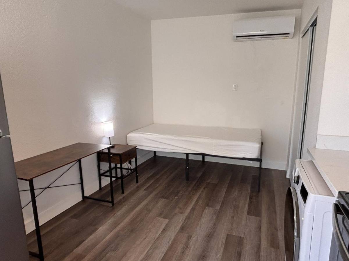Apartment for rent at 1431 N 35th St #2, Phoenix, AZ 85008