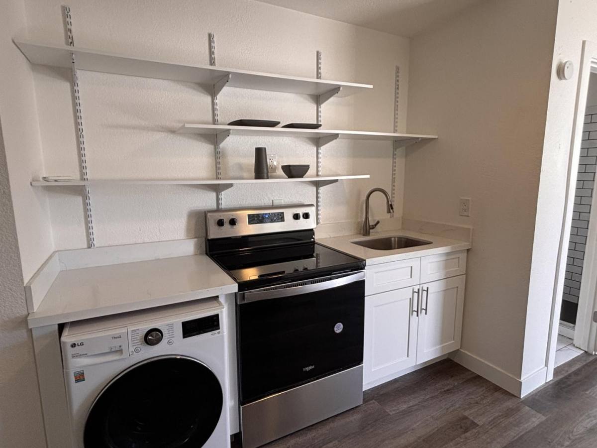 Apartment for rent at 1431 N 35th St #2, Phoenix, AZ 85008