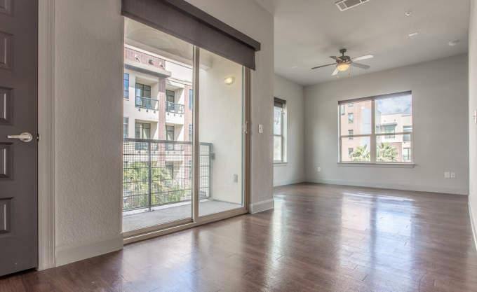 Apartment for rent at 4410 Westheimer Rd, Houston, TX 77027