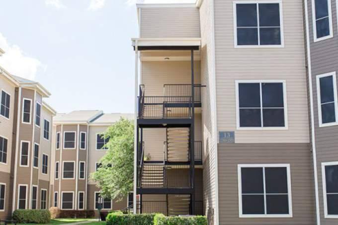 Apartment for rent at 4800 Allendale Rd #2047, Houston, TX 77017