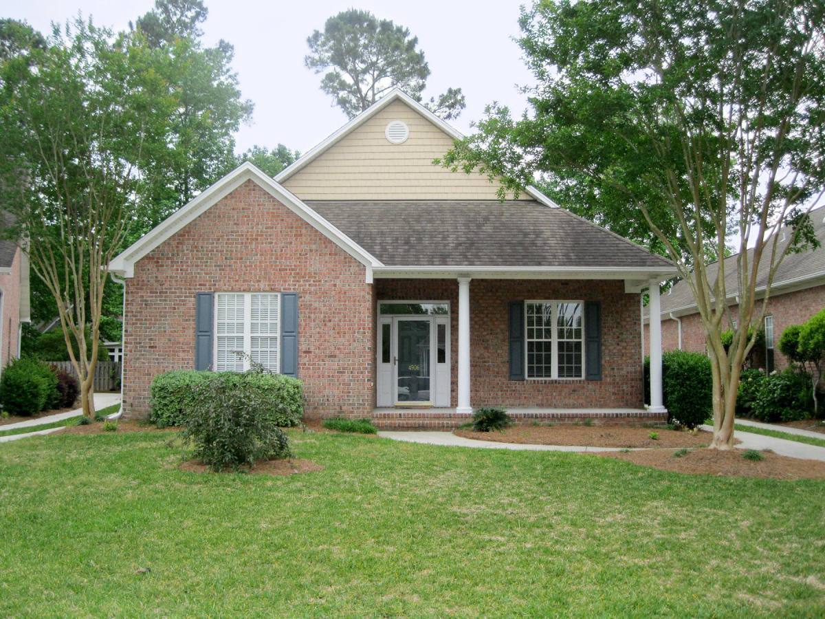 House for rent at Stratton Village, 4906 Shaftesbury Place, Wilmington, NC 28409