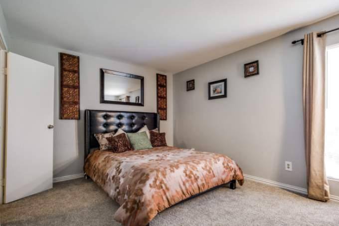 Apartment for rent at 411 Highland Cross Dr #2047, Houston, TX 77073