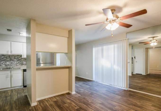 Apartment for rent at 623 Barringer Lane #2047, Webster, TX 77598