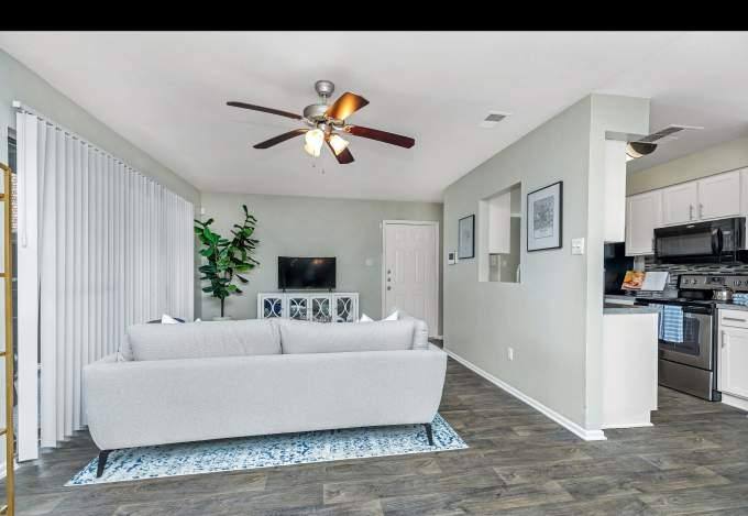 Apartment for rent at 623 Barringer Lane #2047, Webster, TX 77598