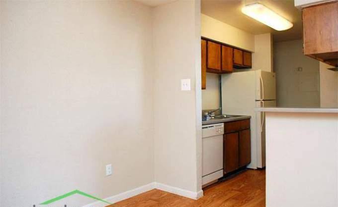 Apartment for rent at 8630 Easton Commons Dr #2047, Houston, TX 77095