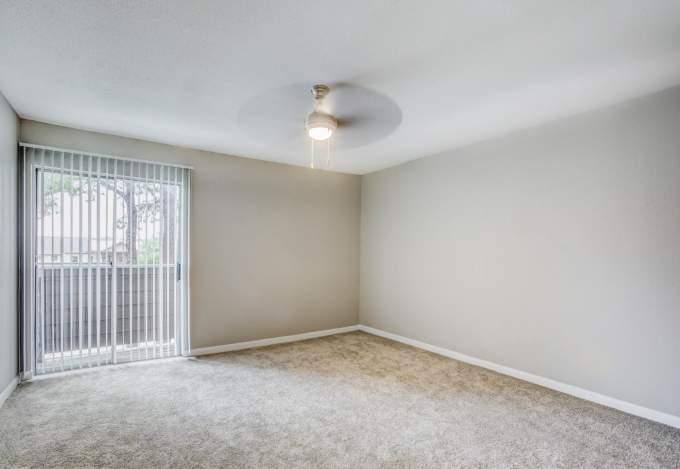 Apartment for rent at 8630 Easton Commons Dr #2047, Houston, TX 77095