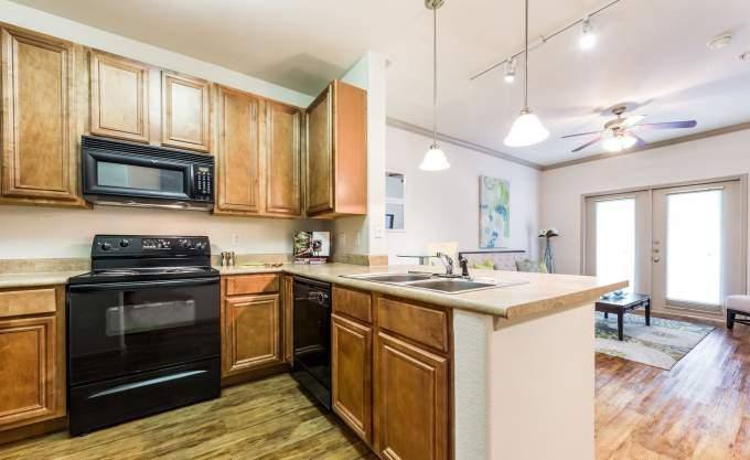 Apartment for rent at 501 Sarah Deel Dr #2047, Webster, TX 77598