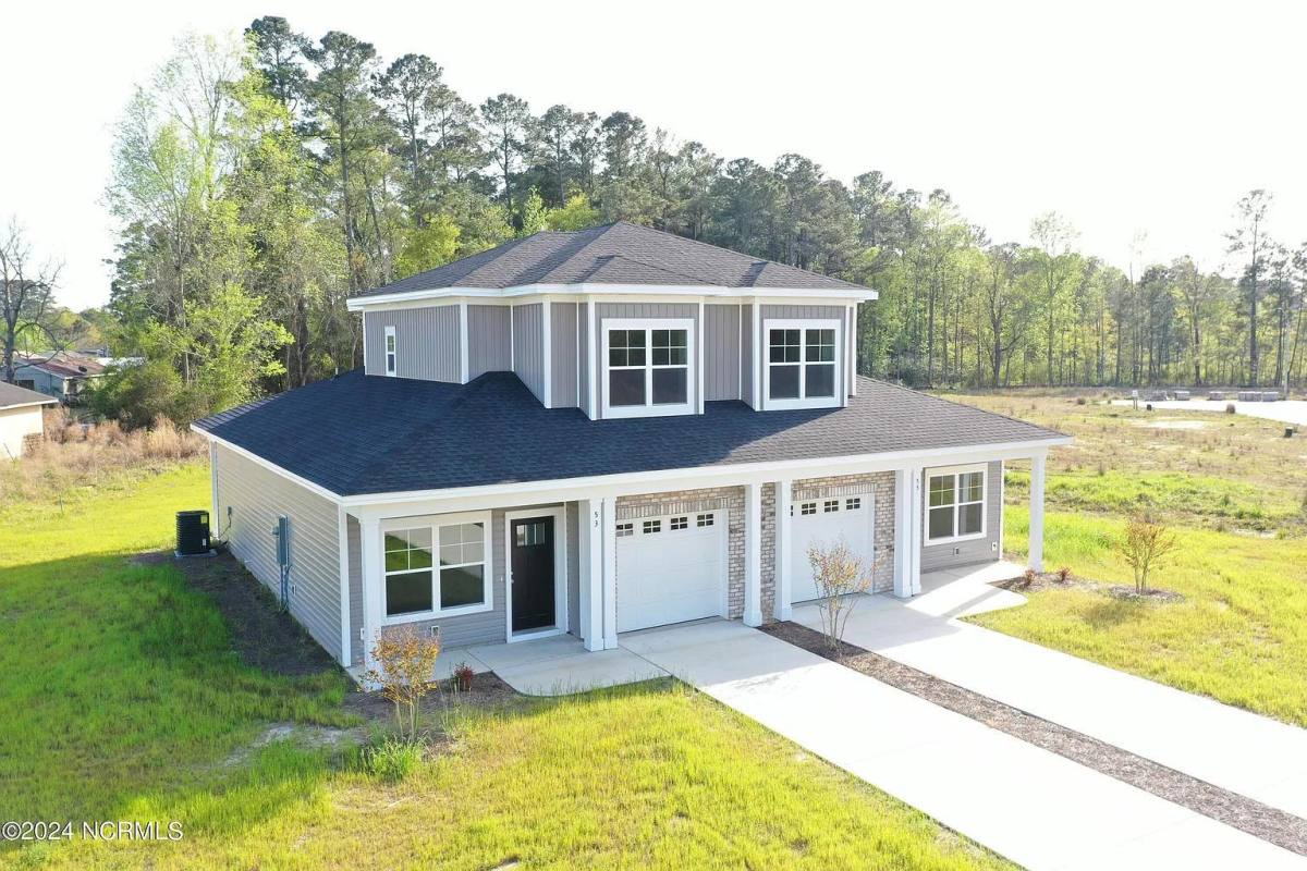 Townhouse for rent at 53 Crew Court, Whiteville, NC 28472
