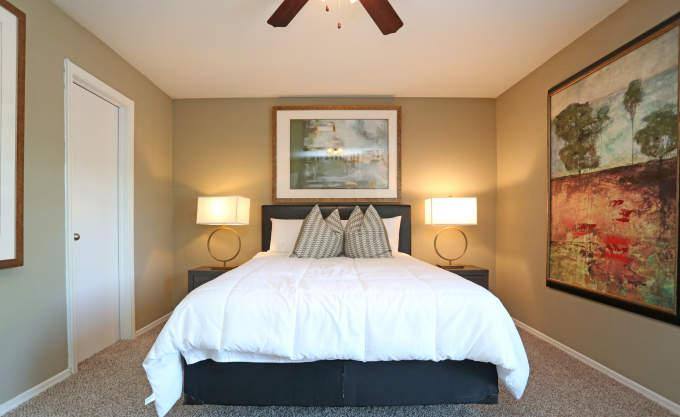 Apartment for rent at 10121 Windmill Lakes Blvd, Houston, TX 77075