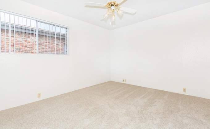 Apartment for rent at 1617 Fountain View Dr #2047, Houston, TX 77057