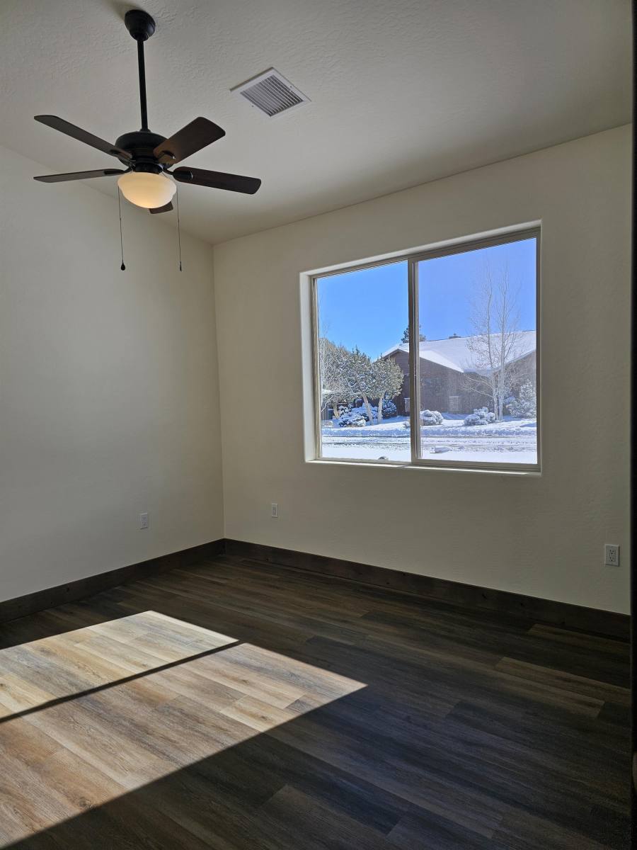 Townhouse for rent at 2850 W Villa Loop #1, Show Low, AZ 85901