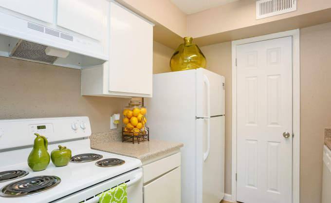 Apartment for rent at 407 S Richey St, Pasadena, TX 77506