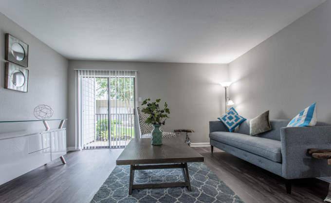 Apartment for rent at 1111 Golfview Dr, Richmond, TX 77469
