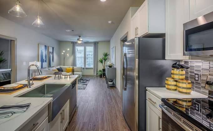 Apartment for rent at 1721 Greenhouse Rd, Houston, TX 77084