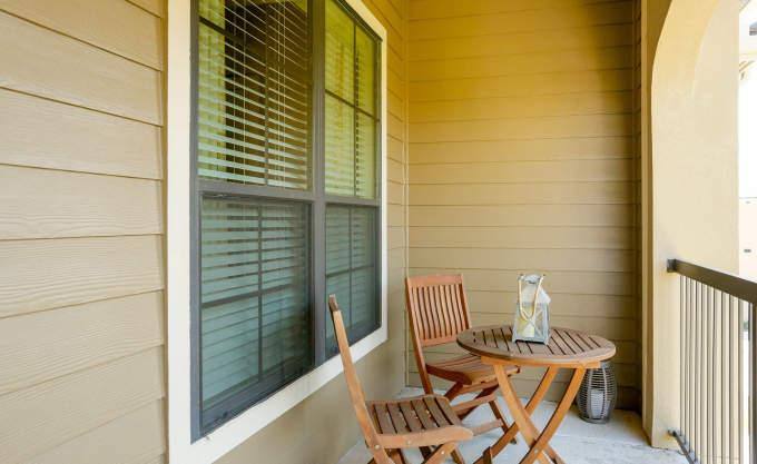 Apartment for rent at 18545 University Blvd, Sugar Land, TX 77479