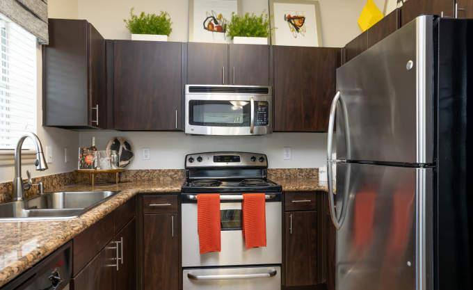 Apartment for rent at 10777 Richmond Ave #2174, Houston, TX 77042