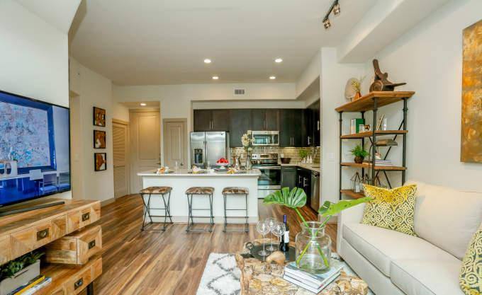 Apartment for rent at 707 Saulnier St, Houston, TX 77019