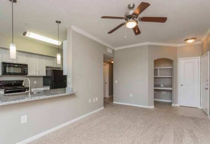 Apartment for rent at 6777 Sommerall Dr, Houston, TX 77084