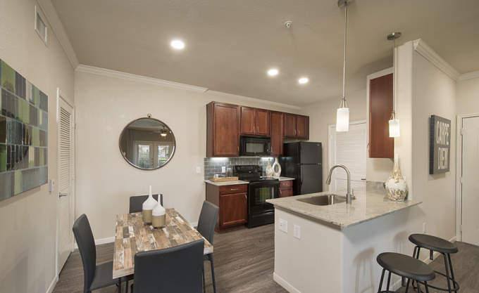 11900 Shadow Creek Parkway #2174, Pearland, TX 77584 - Apartment for Rent - Image 3