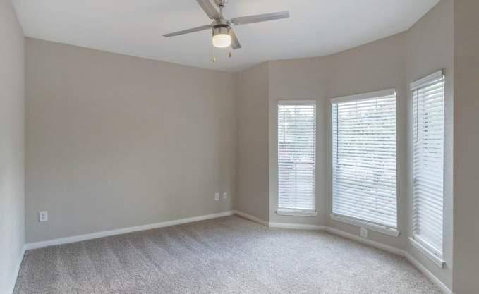 Apartment for rent at 8787 Woodway Dr #2174, Houston, TX 77063