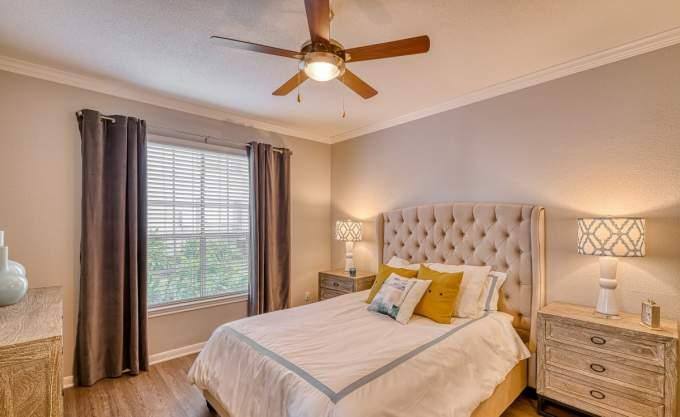 Apartment for rent at 3805 W Alabama St, Houston, TX 77027