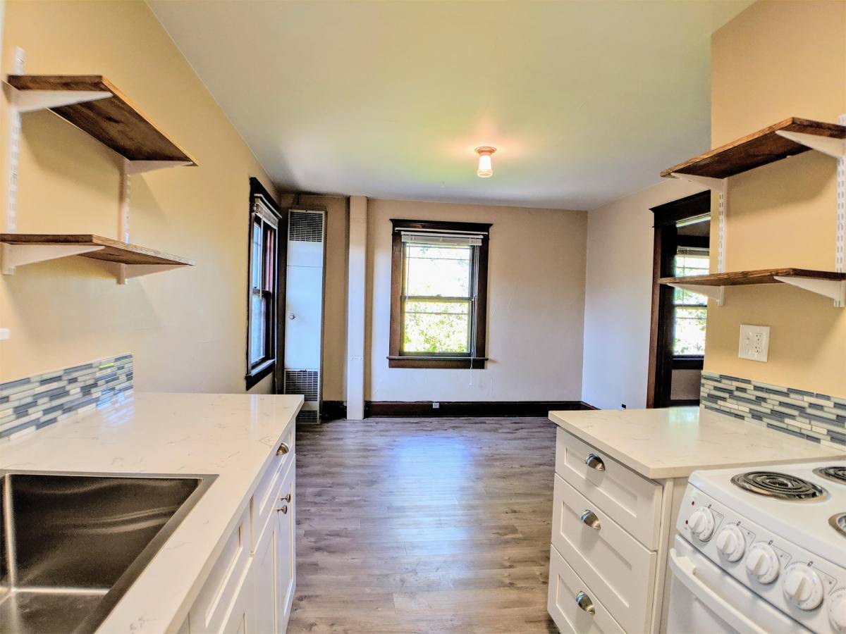 Apartment for rent at 427 SW 5th St, Corvallis, OR 97333