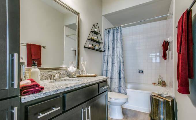 Apartment for rent at 4000 Essex Lane, Houston, TX 77027