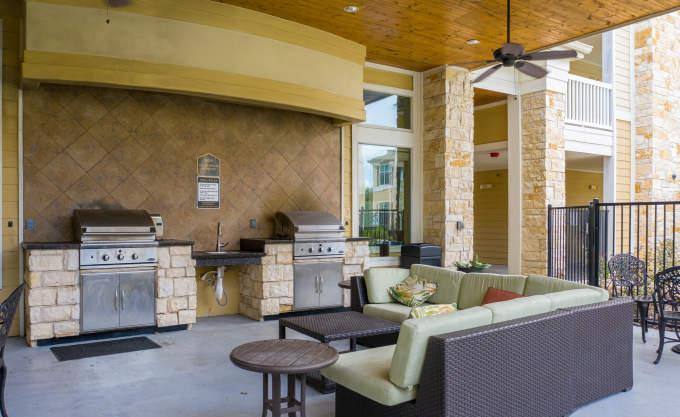 Apartment for rent at 11925 Jones Rd #2174, Houston, TX 77070