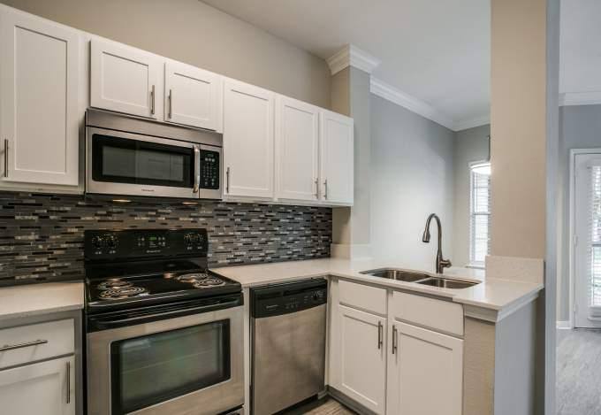 Apartment for rent at 2222 Maroneal St #2174, Houston, TX 77030