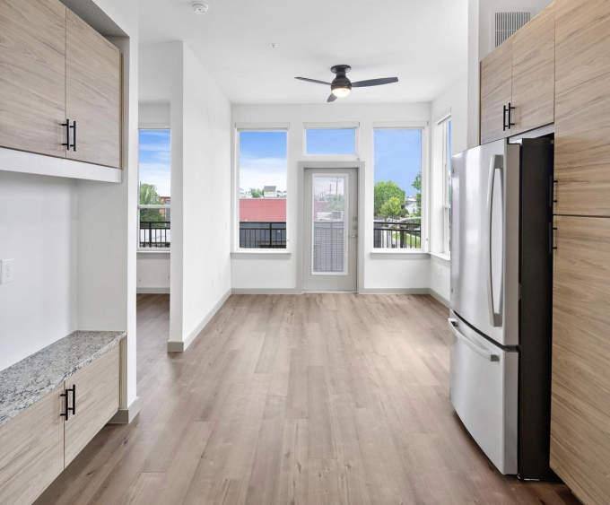 Apartment for rent at 1111 Shepherd Dr #2174, Houston, TX 77007
