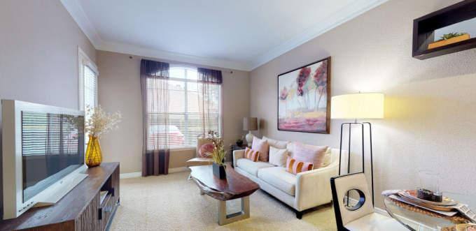 Apartment for rent at 1901 Augusta Dr #2174, Houston, TX 77057