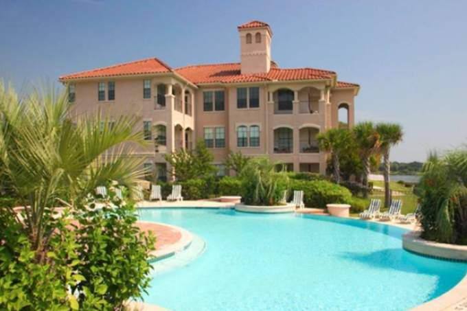 Apartment for rent at 19200 Space Center Blvd #2174, Houston, TX 77058
